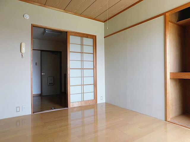 寝室