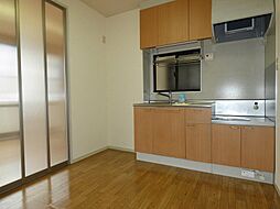 フォーレスマロニエA 101 1階2Kのリビング/ダイニング