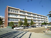 飯田市立丸山小学校（536m）
