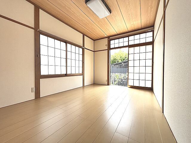 寝室