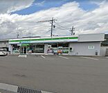 ファミリーマート 長野上高田店（791m）
