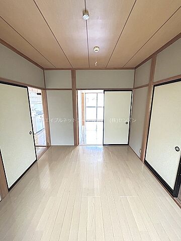 寝室