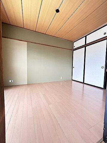 寝室