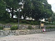 箕輪町立箕輪中部小学校（1232m）