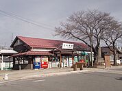 大屋駅（725m）
