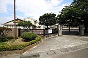 福島市立御山小学校 1640m
