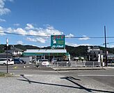 ハシドラッグ腰浜店 1240m
