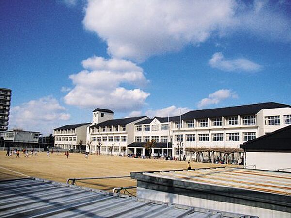 画像29:【小学校】神戸市立伊川谷小学校まで1033ｍ