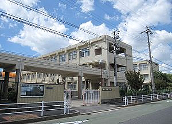 【小学校】神戸市立有瀬小学校まで969ｍ