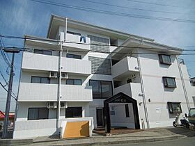 ホワイト 石塚 313 ｜ 兵庫県神戸市西区伊川谷町有瀬（賃貸マンション1R・1階・19.00㎡） その1