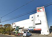 平和堂 篠原店（2182m）
