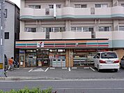 セブンイレブン 広島江波南3丁目店458m？