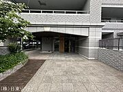 現地