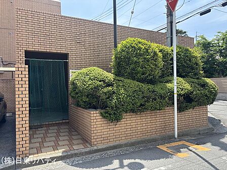 現地