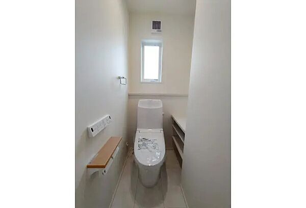 トイレを拡大表示
