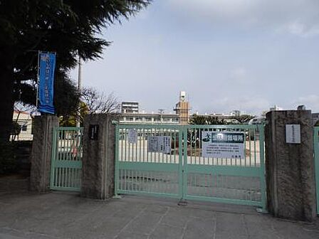 広島市立三篠小学校?534m