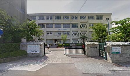 広島市立観音中学校?806m