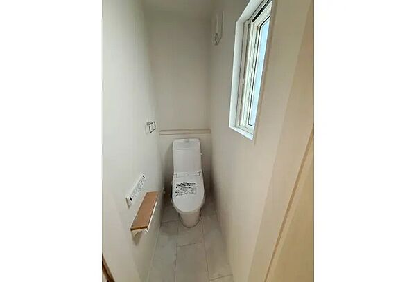 トイレを拡大表示