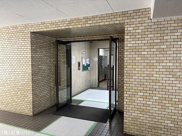 エントランスを拡大表示