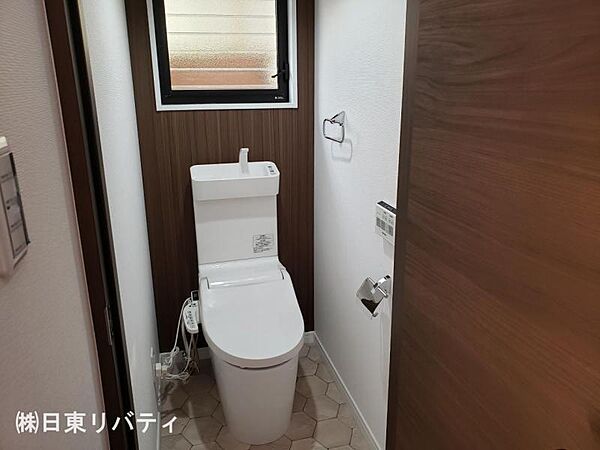 トイレを拡大表示