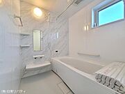 ゆったりとした浴室でいつでも快適なバスタイムを。