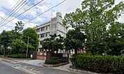 広島市立宇品中学校881m