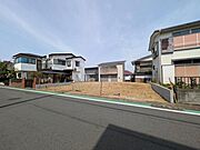 空を広く感じる。緑が多いゆったり感のある安心の住環境です！！潤いのある環境でホッと生活できそうです！おしゃれな雰囲気や自然の潤いがあり、親しみやすさと個性を！街に新たな価値をもたらし続けてくれます！