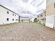 住みやすさとデザイン性を両立させた欲張りな住宅が登場しました　相反しがちなことが相互作用でより良質に！本物だけが表現することができる質の高い機能美はよきものをつなげた古くからの伝統と最新技術の結晶です