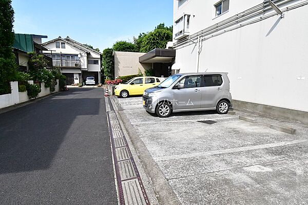 駐車場を拡大表示
