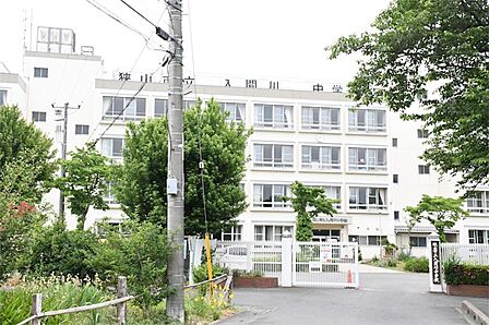 狭山市立入間川中学校(1040m)