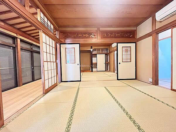 寝室