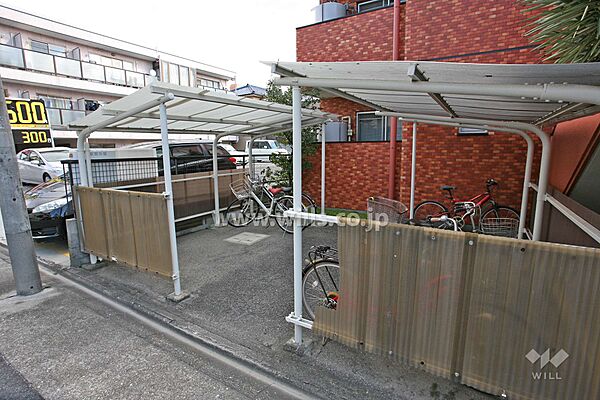 駐車場を拡大表示