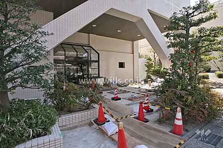エントランスアプローチ