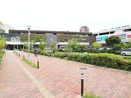 イオンタウン千種の外観
