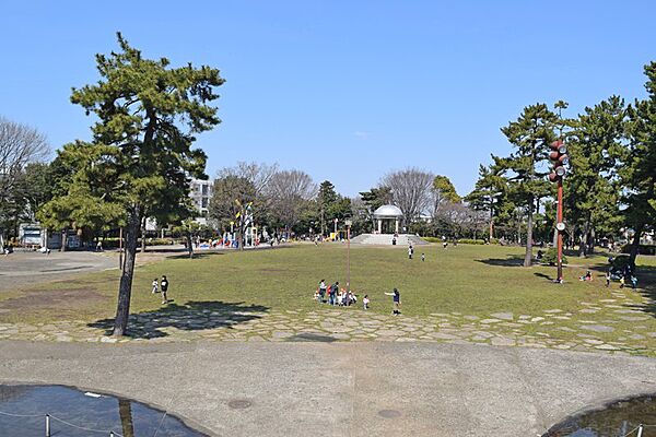 周辺を拡大表示
