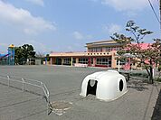 綾瀬中央幼稚園410m