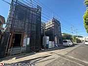 たっぷりの陽光に包まれる明るい住まい！南道路に面し日当り良好です！