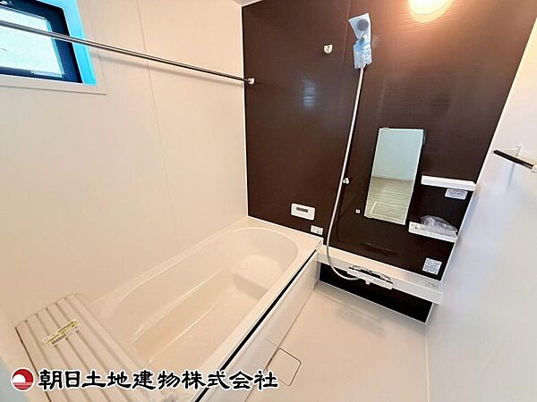浴室を拡大表示