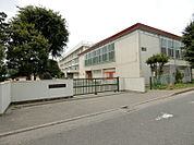 座間市立東中学校230m