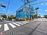 外観：前面道路
