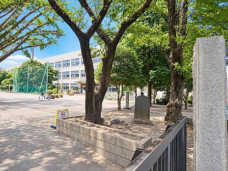 大和市立大和小学校650ｍ