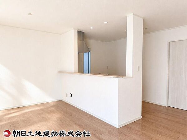 キッチンを拡大表示