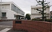 篠田小学校■「自ら学び、豊かな人間性とたくましく生き抜く力を備えた児童」の育成を図る。を教育目標として掲げています。 10m
