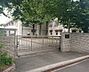 周辺：汐路中学校■修学旅行や野外学習など様々な行事を行っており、職場体験学習など、学活や総合の時間を使って「働くこと」についてより深く学習していく機会を設けています。 2200m