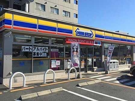 ミニストップ名古屋宝神店■夏といえば『ハロハロ』！子どもから大人まで人気の商品が特徴です。WAONカードなどがご利用いただけます！ 420m