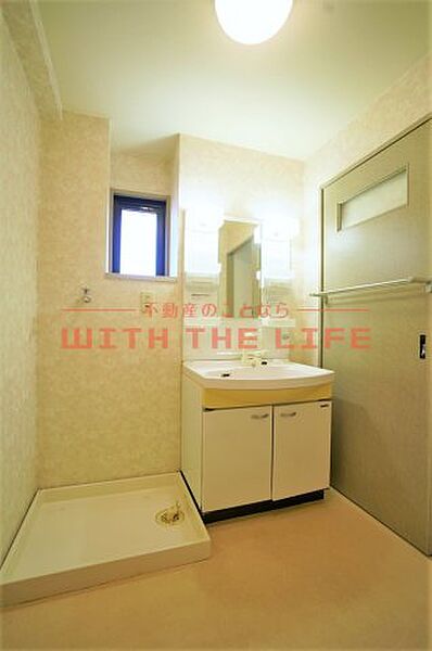 画像25:スペースが確保できる洗面所です