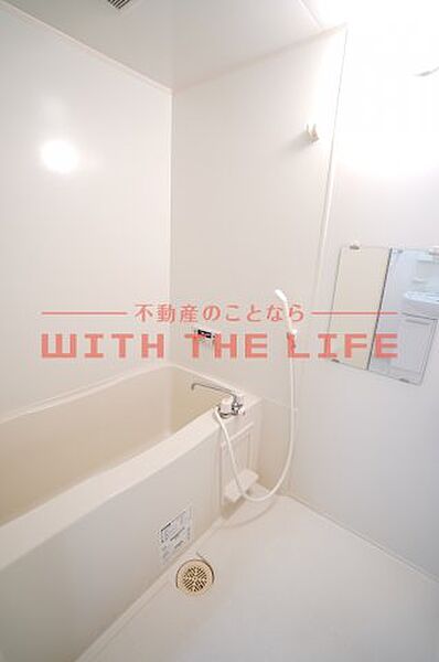 画像19:落ち着いた空間のお風呂です