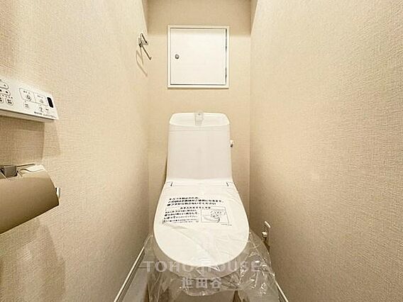 白を基調とした...