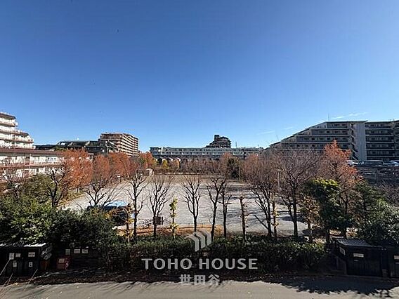 手を伸ばせば、...
