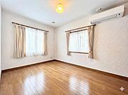 住まう方でカスタマイズしていただけるシンプルなデザインの内装。ご自身で素敵な空間を創り上げられます。CG加工あり